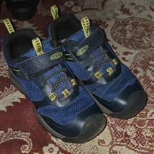 Keen Kids Navy and Yellow Sneakers